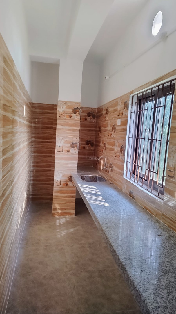 Unfurnished 2bhk in Bhaskar Path, Borbari, Guwahati, Assam, India for Rent